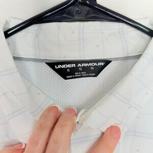 Under Armour Mens XL heat gear Fishing/hunting short sleeve button down (1099)